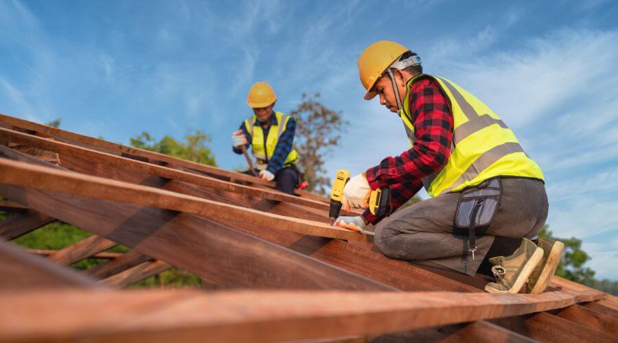 Professional Flat Roofing Installation services in Ossian, IN